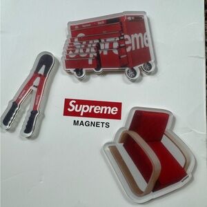 Supreme Magnets